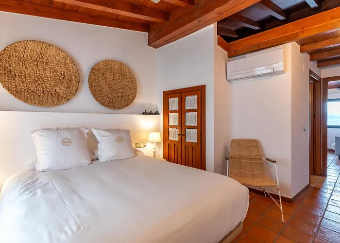 Natural&mente Valle Del Jerte * Эль-Торно